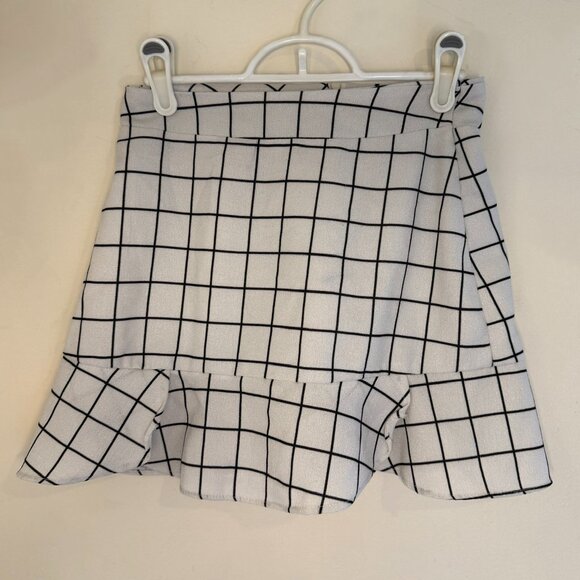 Grid Plaid Skirt - Picture 1 of 5